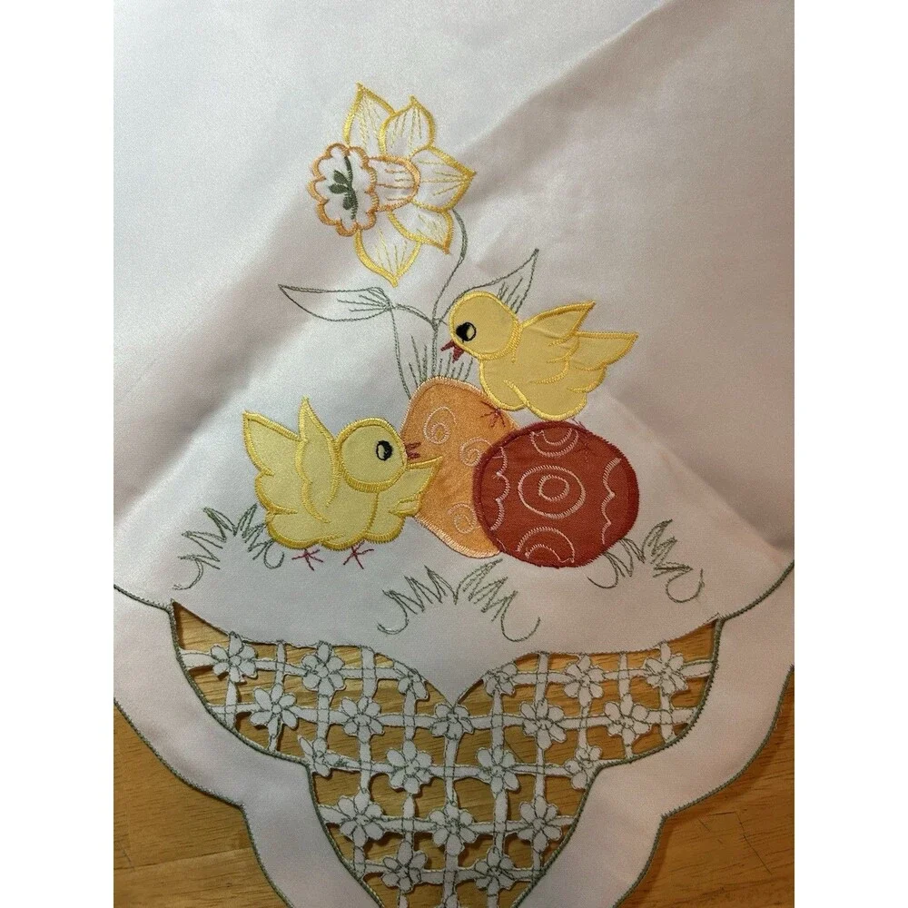 Easter Tablecloth 85x85cm Chick Egg Embroidery Lace Cutwork NWT Spring Cottage